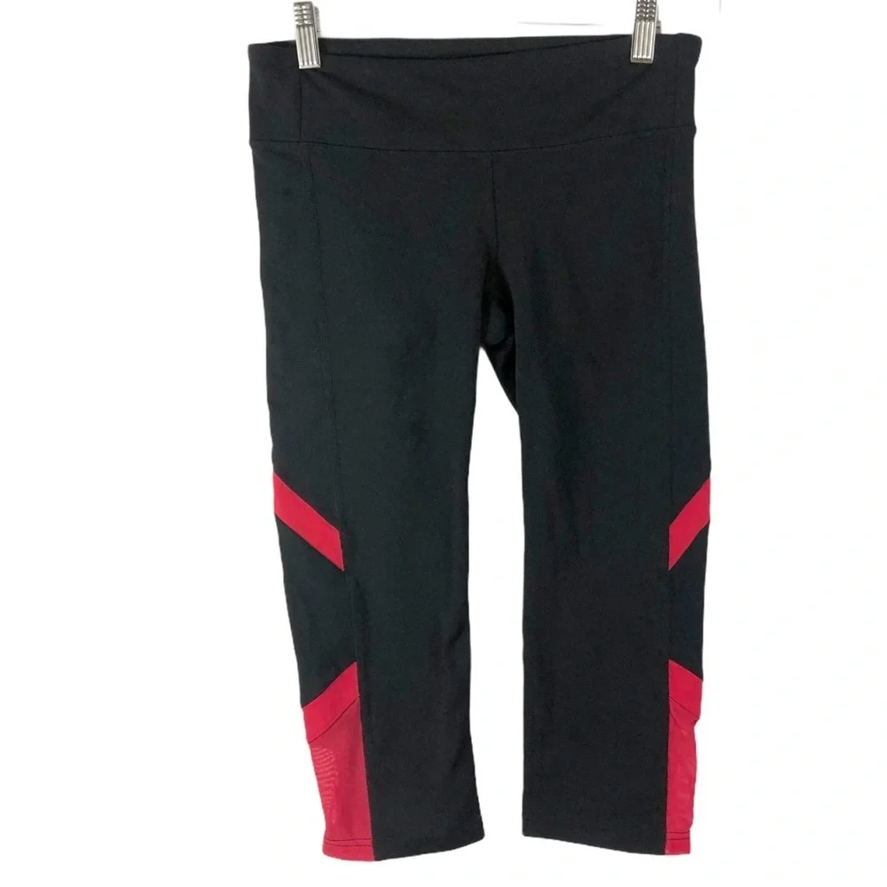 ALO Yoga Capri Leggings